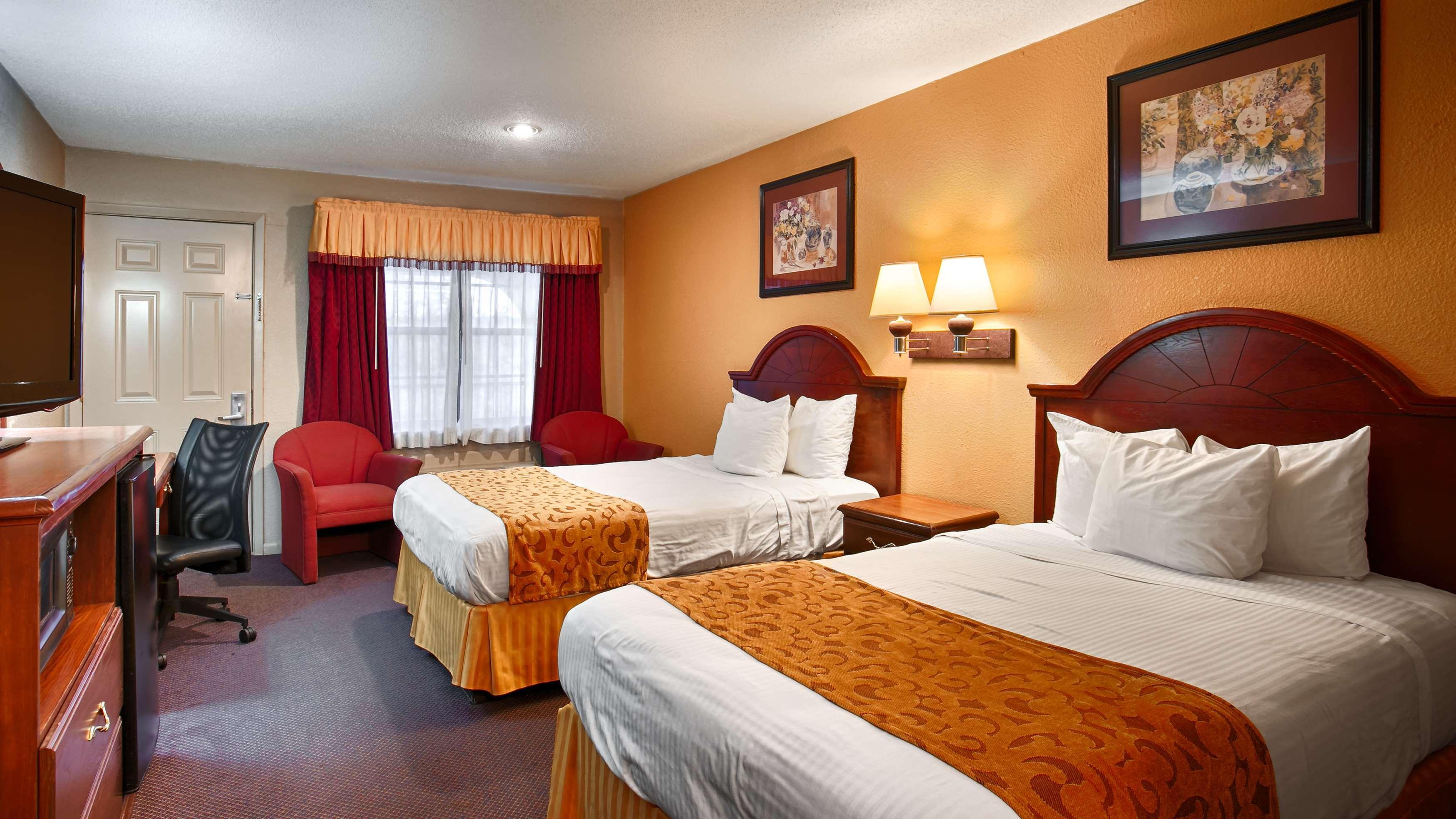 Best Western Delhi Inn Zewnętrze zdjęcie