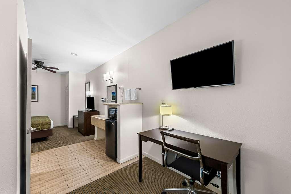 Best Western Delhi Inn Pokój zdjęcie